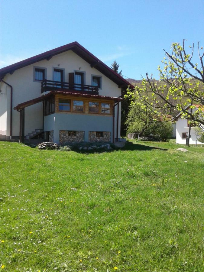 House Sara Apartment Korenica Exterior photo